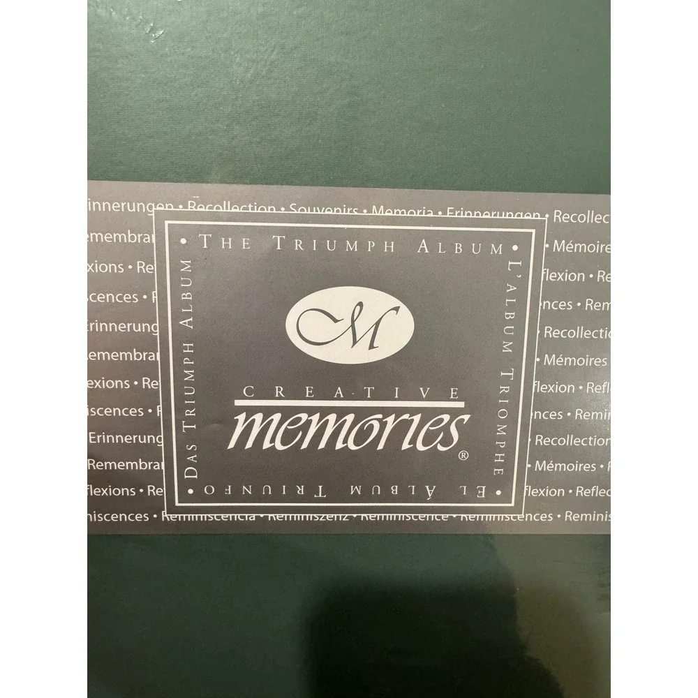 Creative Memories Triumph Album 12x12 Sage Green Scrapbook NEW White Pages